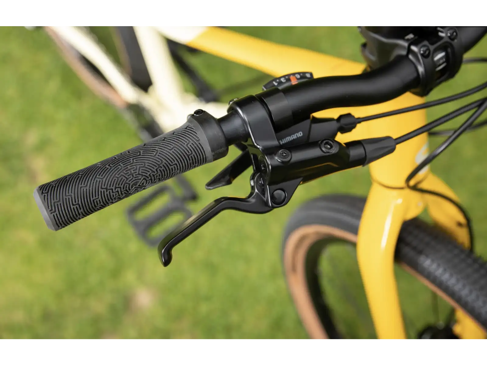 Superior F.L.Y. 24 Kinderfahrrad Gloss Yellow