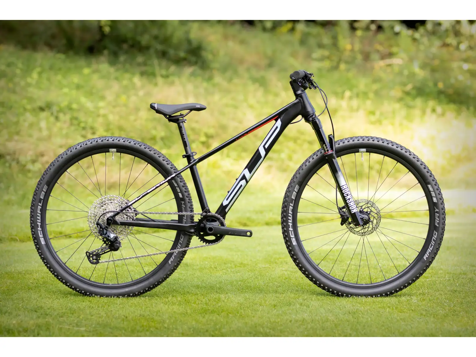 Superior Team 27 Issue Matte Black/Hologram Chrome/Team Red Kinderfahrrad