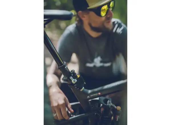 Lezyne Tubeless CO2 Blaster ohne CO2 Reparaturset für Schlauchlosreifen.