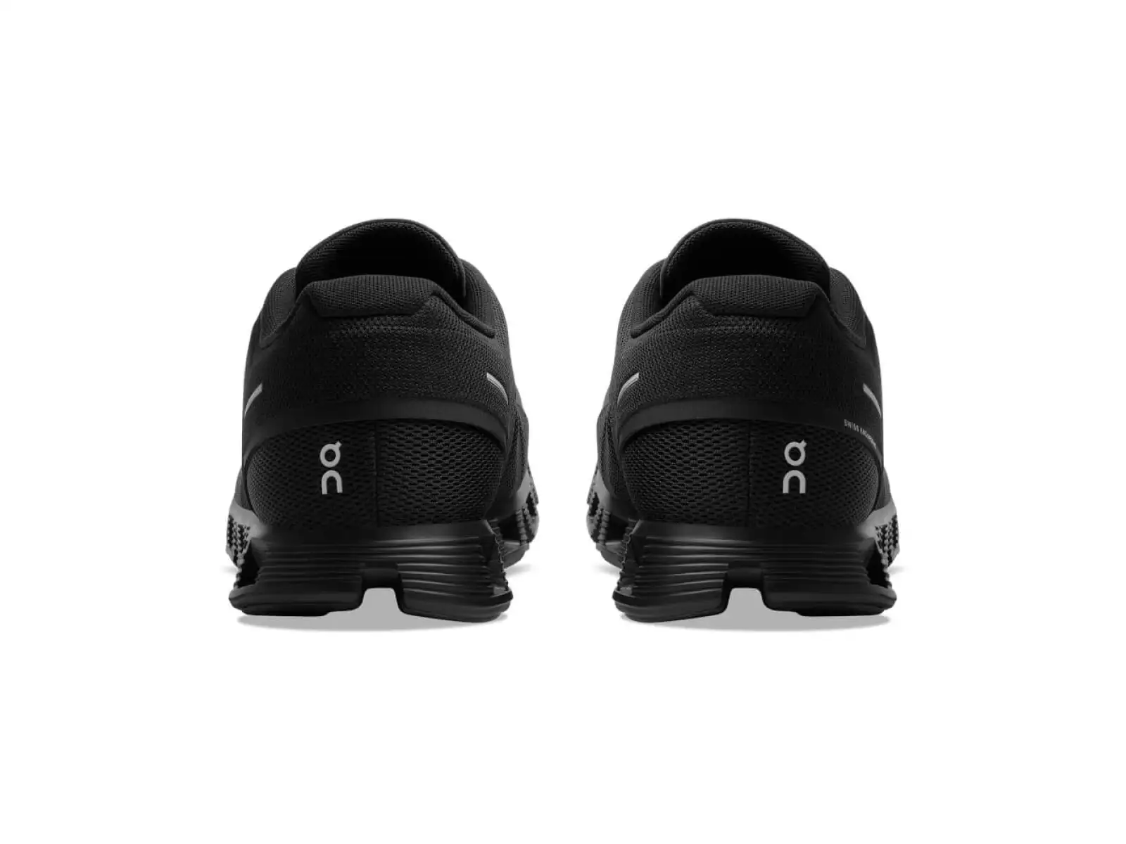 Die Herren Freizeitschuhe von Cloud 5 in All Black.