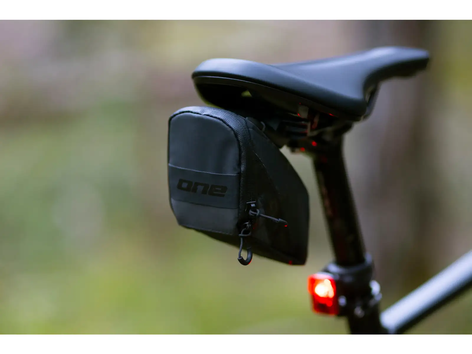 One Bikeparts S.Bag 50 M.Qr Tasche black
