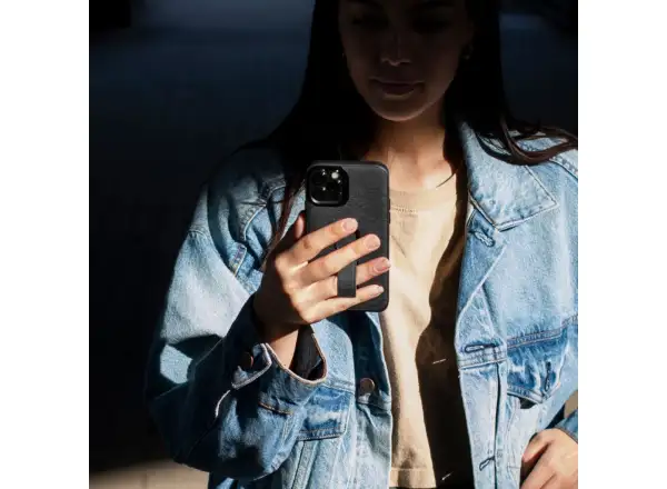 Peak Design Everyday Loop V2 Hülle für iPhone 15 Pro Sun
