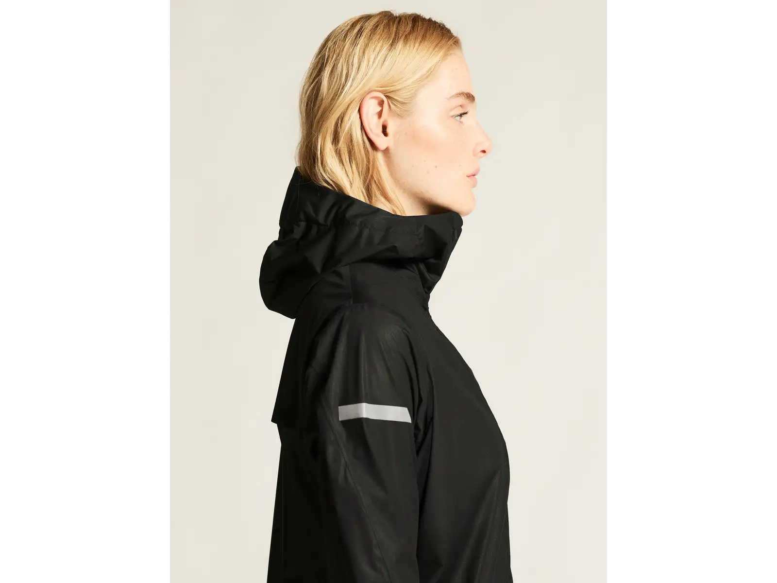 CRAFT PRO Hydro Lightweight Damen Laufjackeschwarz