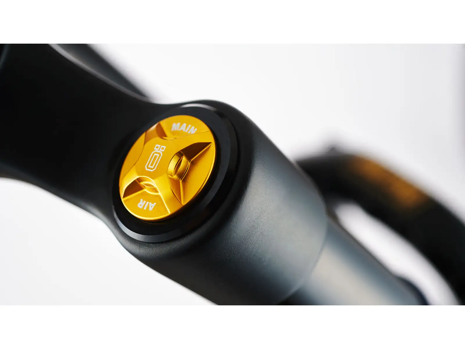 Öhlins RXF38 m.2 29" Luftfedergabel 180 mm 15x110 mm 44 mm Vorlauf schwarz