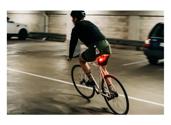 Knog Blinder Mini Rücklicht Love