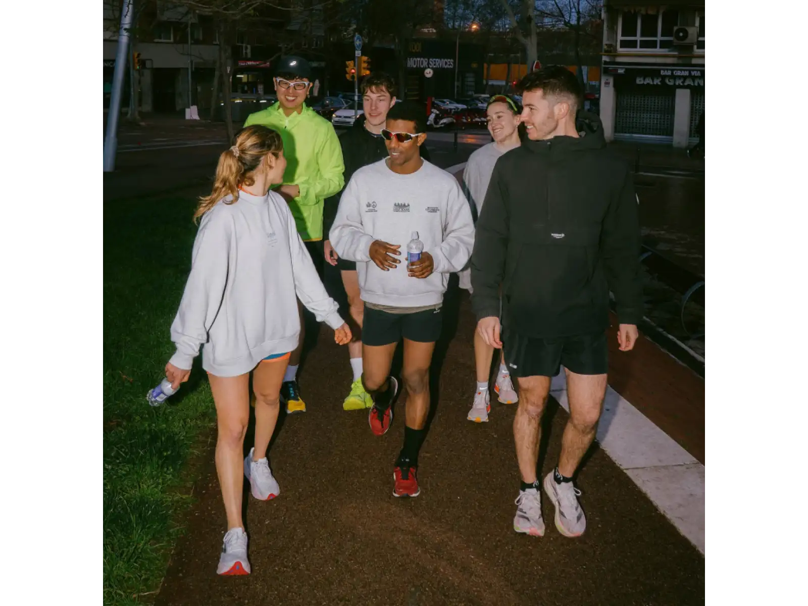 Suunto Run Smartuhr Coral Orange
