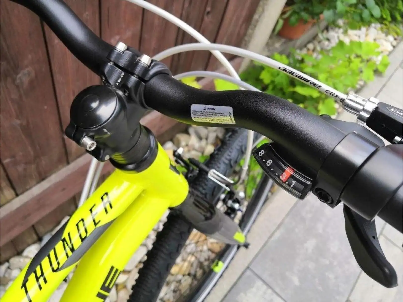 Rock Machine Thunder 24 Gloss Radioaktiv Gelb/Schwarz/Dunkelgrau Kinderfahrrad
