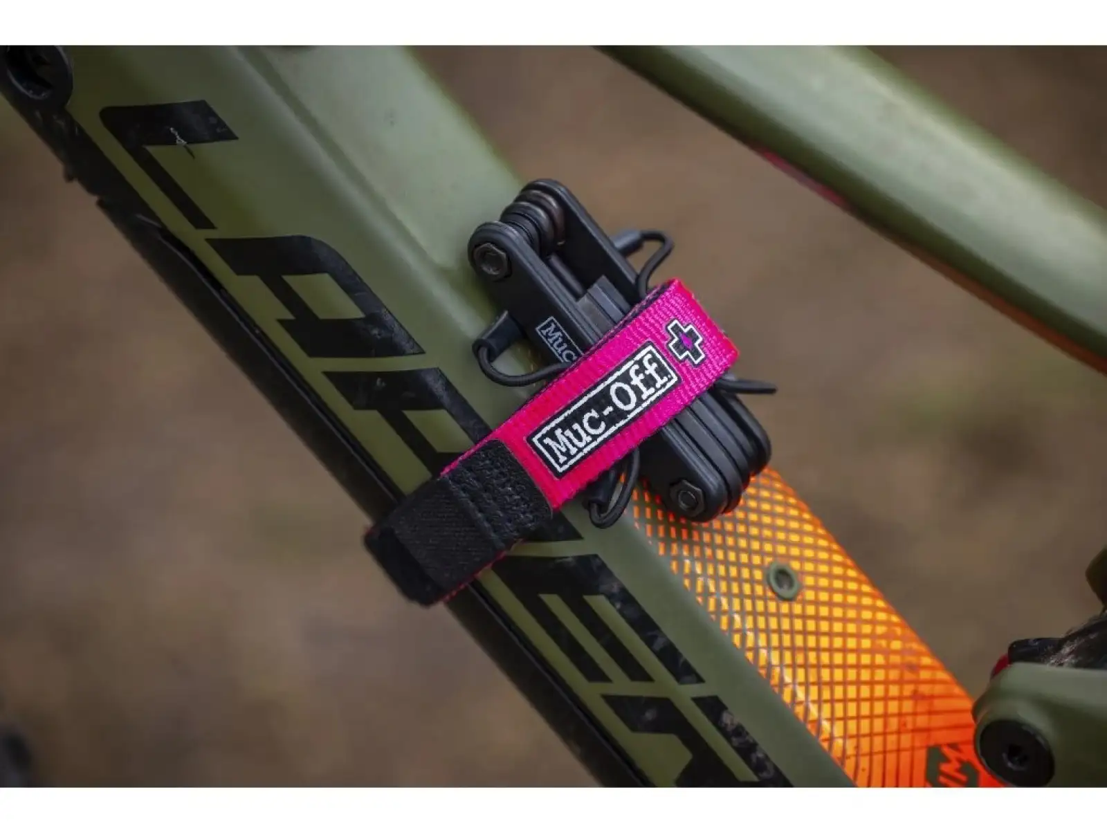 Muc Off Utility Frame Strap Fahrradrahmen Gurt in Rosa