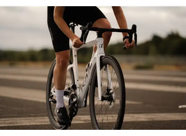 Isaac Meson DuraAce Di2 Rennrad Mineral White