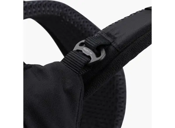 Evoc Explorer Pro 30 l Rucksack Schwarz