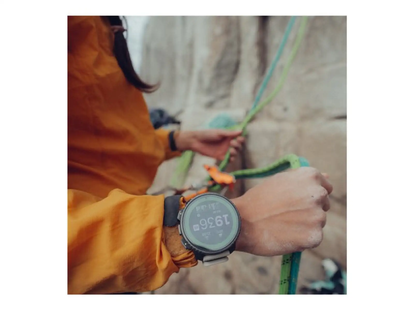 Suunto Vertical Titanium Solar Smartwatch Sand