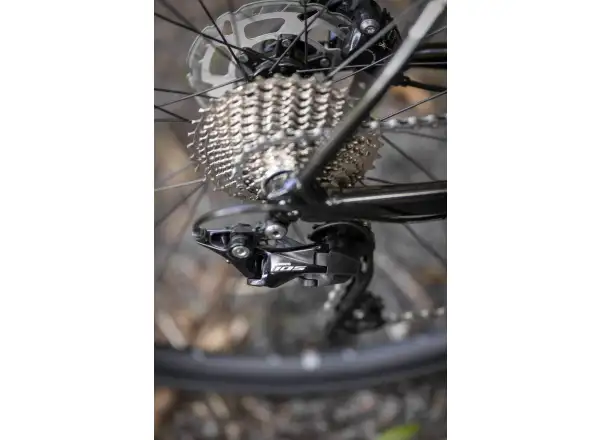 Superior X-Road Issue Glanz Schwarz Metallic/Chrome Silber/Team Rot Rennrad