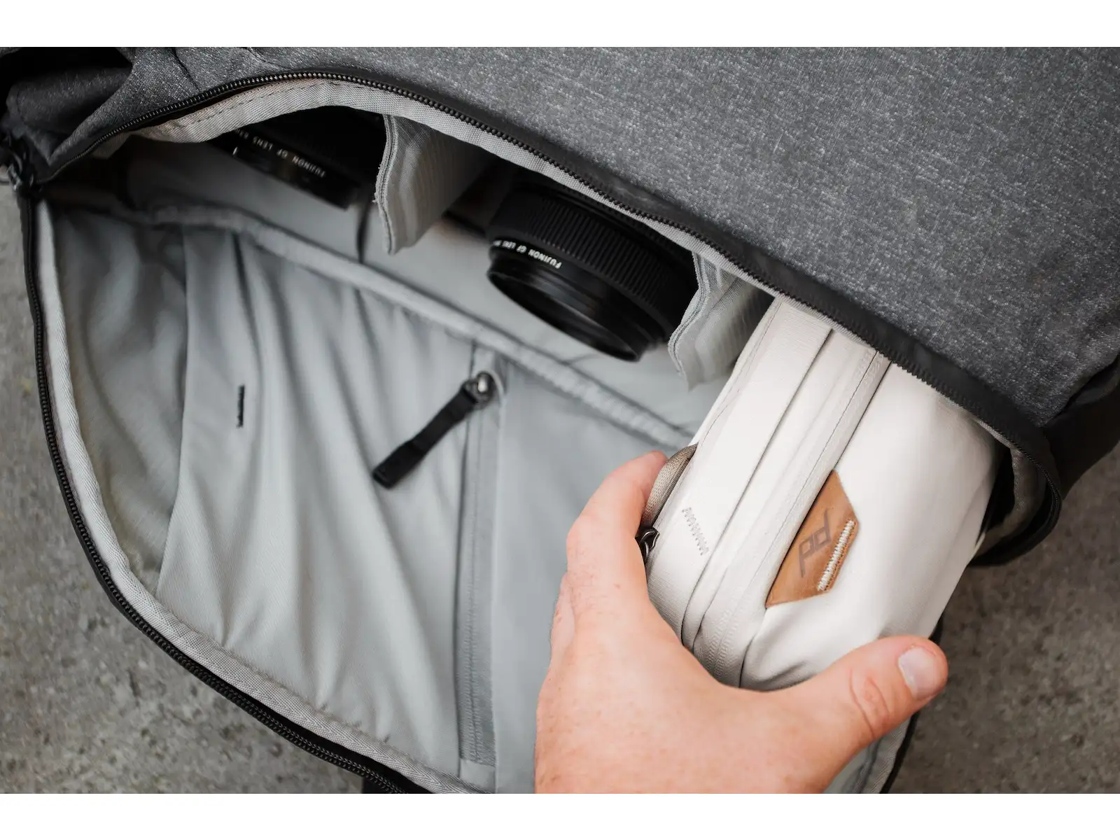 Peak Design Tech Pouch 2 l Tasche Charcoal
