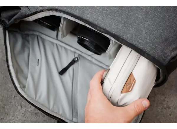 Peak Design Tech Pouch 2 l Tasche Charcoal