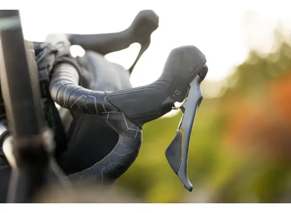 Shimano GRX ST-RX820+BR-RX820 Vordere Scheibenbremse und 2-fach Schaltung