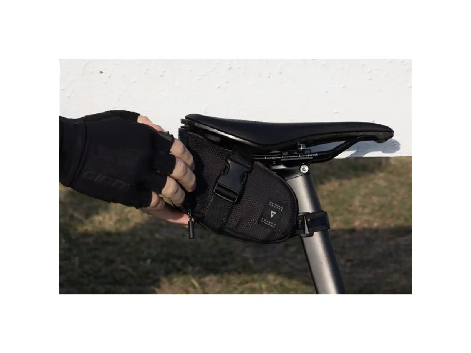 Giant Shadow Seat Bag Satteltasche Black