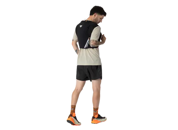 Dynafit Alpine 8 l Laufweste Black Out