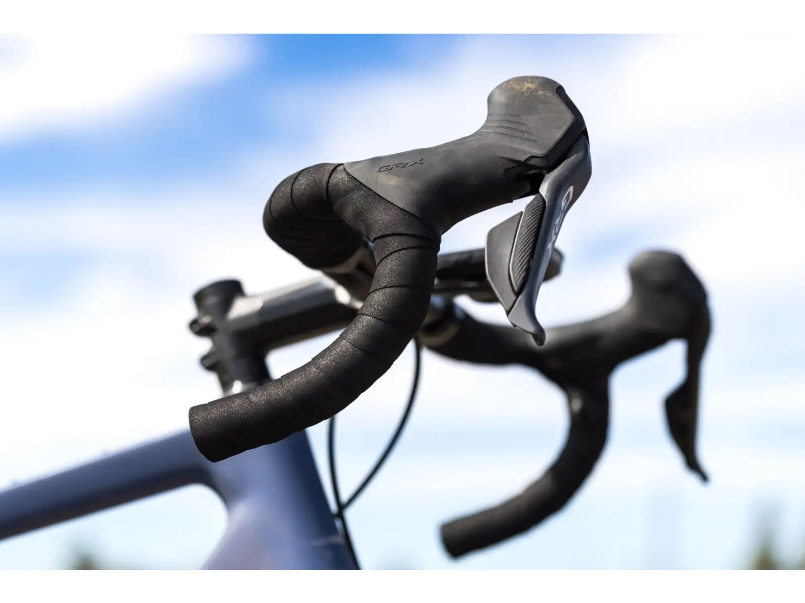 Shimano GRX Di2 ST-RX825+BR-RX820 12-fach Brems-/Schaltgriff Hinten Rechts & Bremssattel