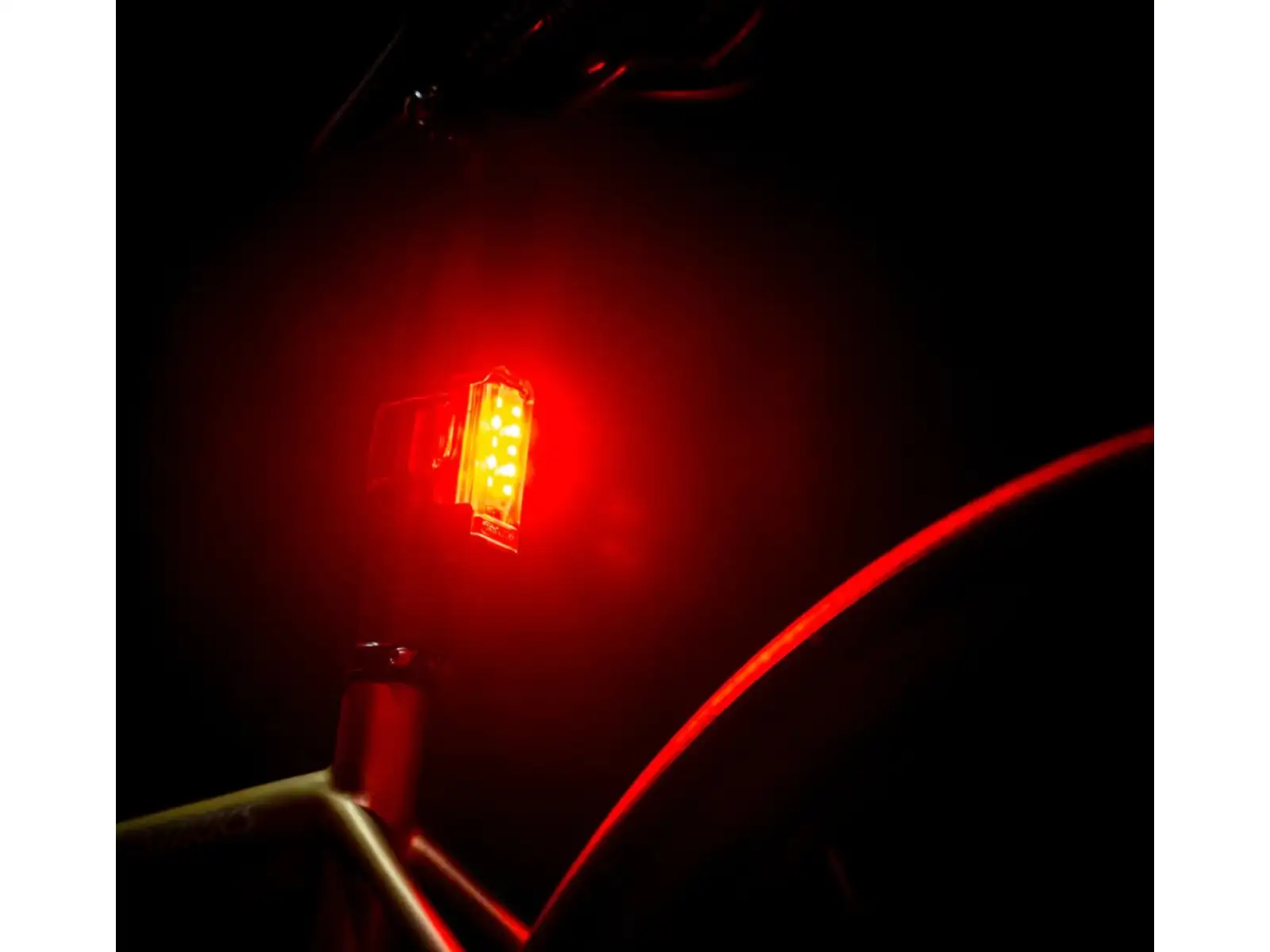 Lezyne Strip Drive Pro 400+ Rücklicht Schwarz