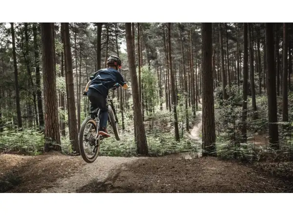 Early Rider Hellion 24 Kinderfahrrad Forest Green