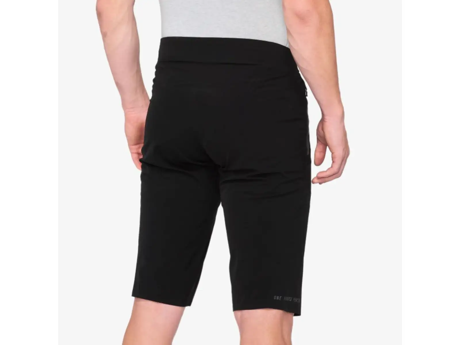 100% Celium Herren Shorts Black