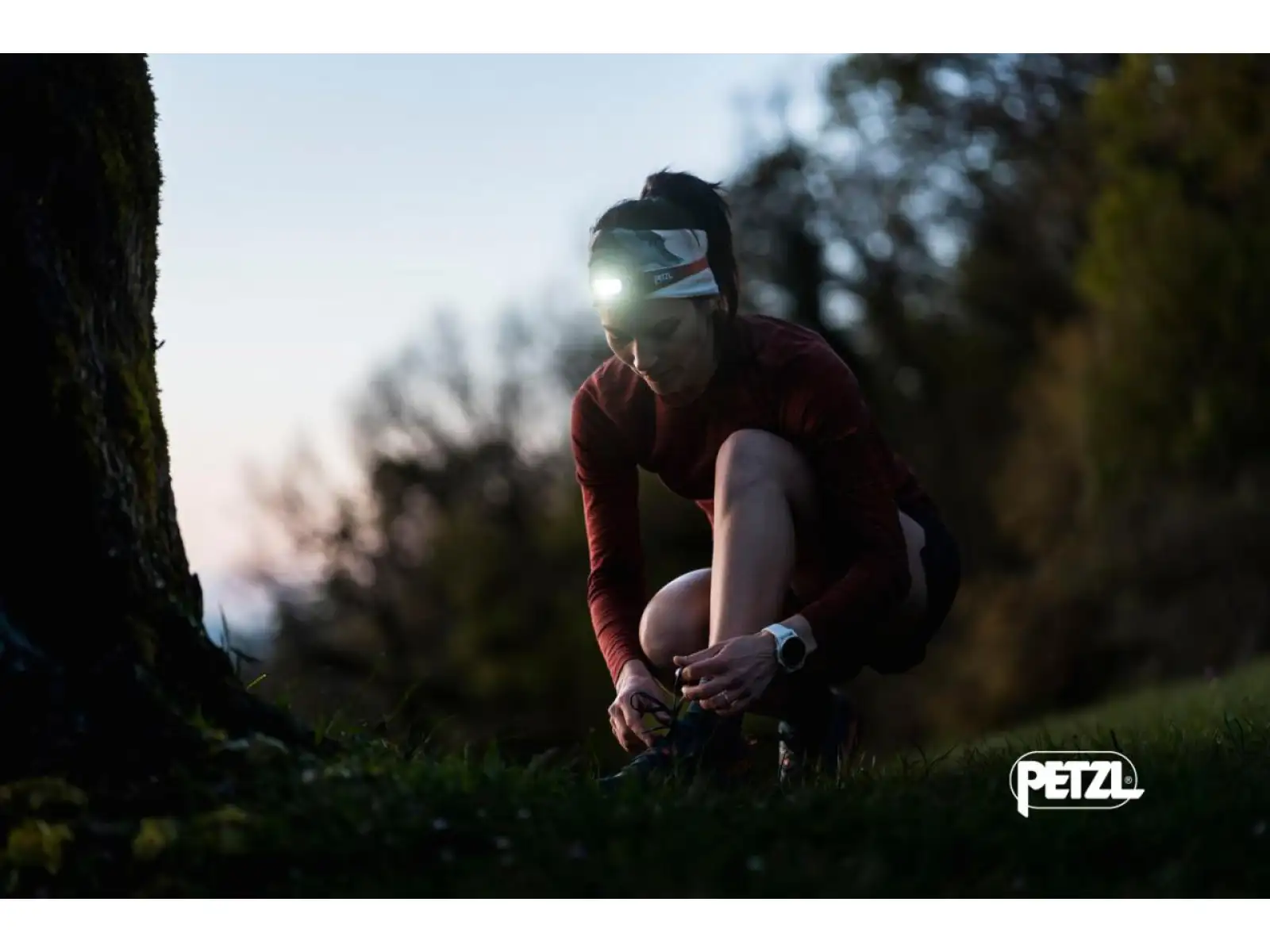 Petzl Swift RL 2023 wiederaufladbare Stirnlampe Orange