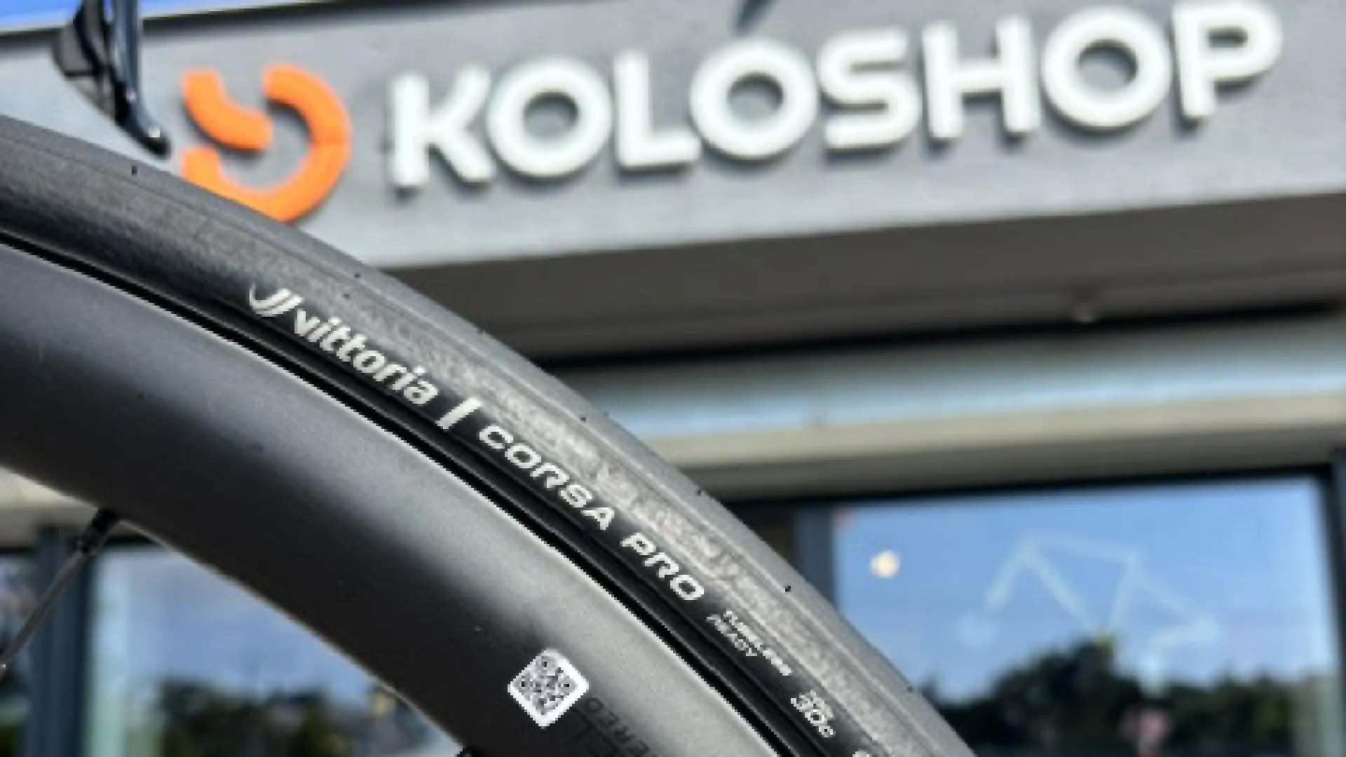 Vittoria Corsa Pro TLR Full Black G2.0: die ersten 500 km mit Reifen, mit denen man Grand Tours gewinnt