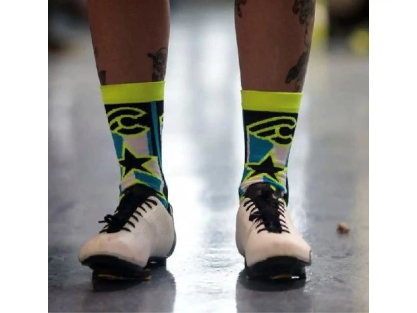Cinelli STAR Radsocken in lebendigen Farben