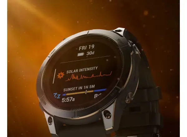 Garmin fenix 7 Pro Sapphire Solar Edition Smartwatch Carbon Grey DLC Titanium/Black