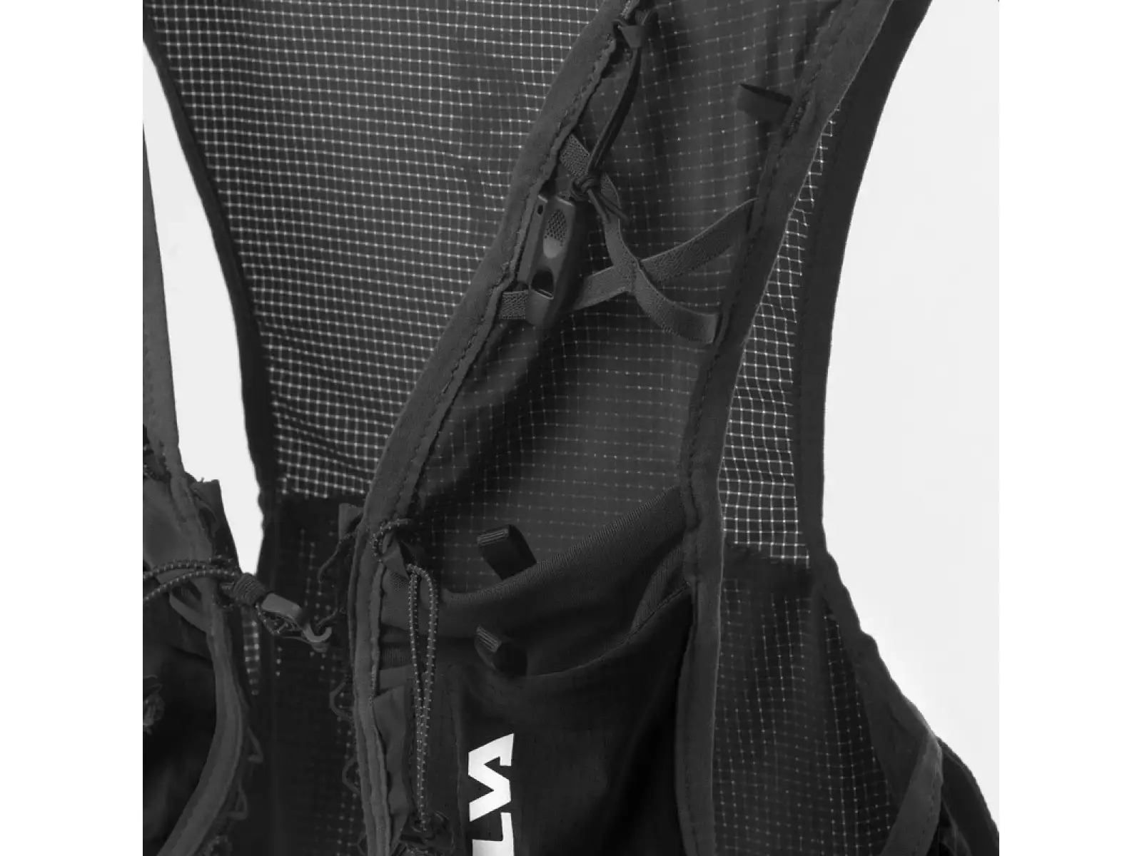 Silva Strive Fly Weste Black