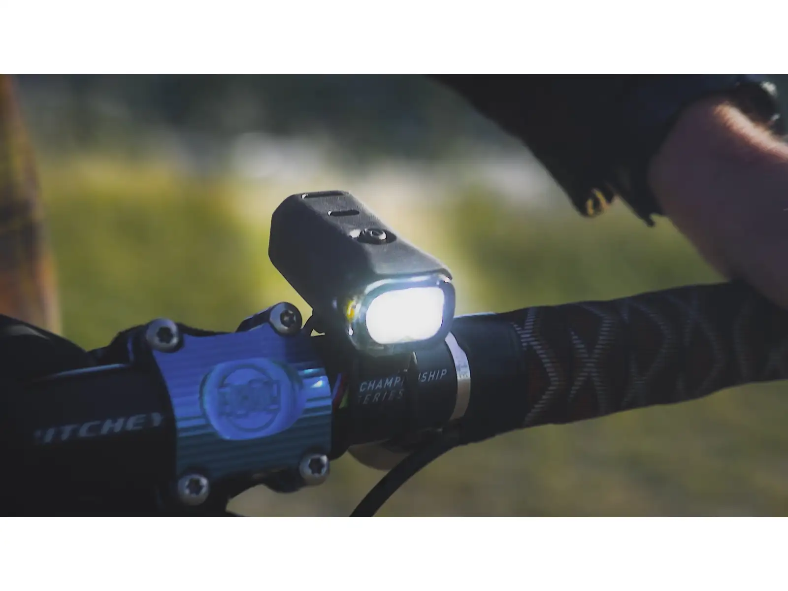 Lezyne KTV Drive 300+ Vorderlicht
