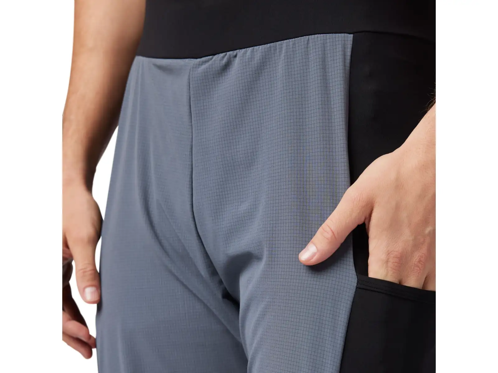 Fox Flexair Ascent Herren Shorts mit Grafik Graphit-Farbe