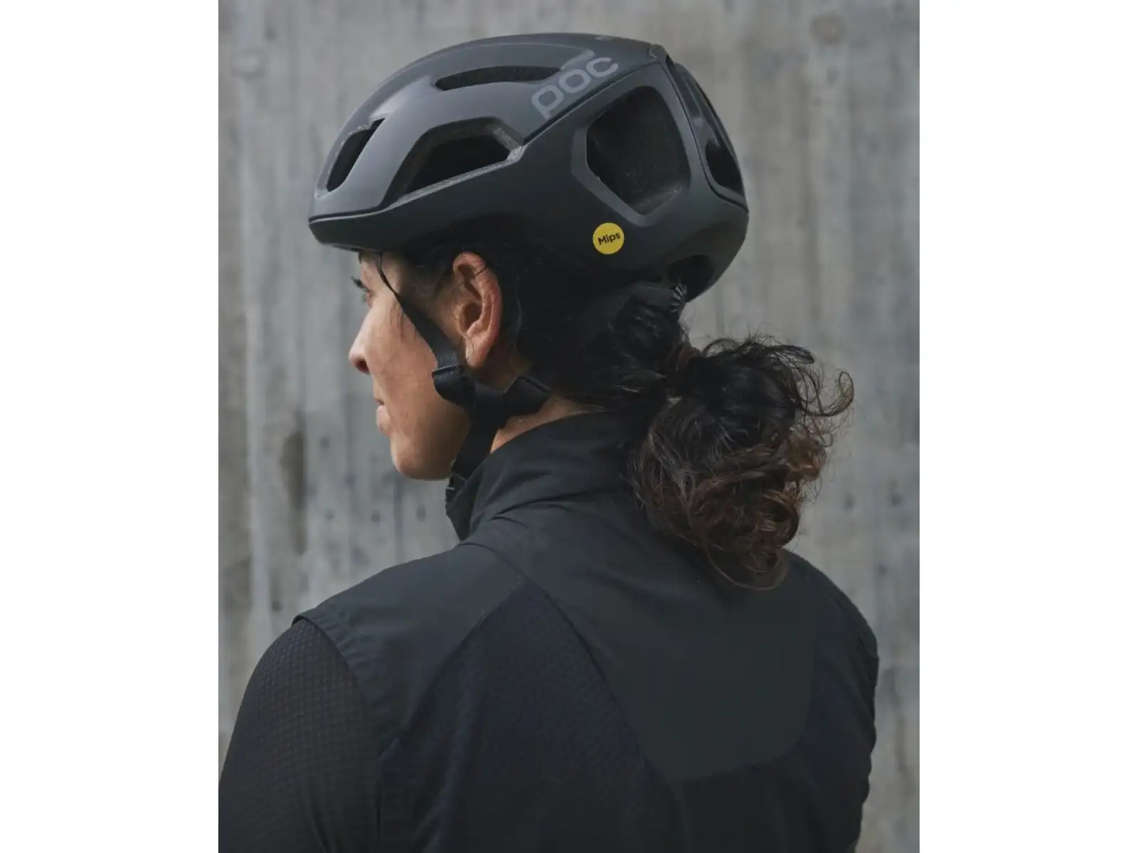 POC Ventral Air MIPS Helm Uranium Black.