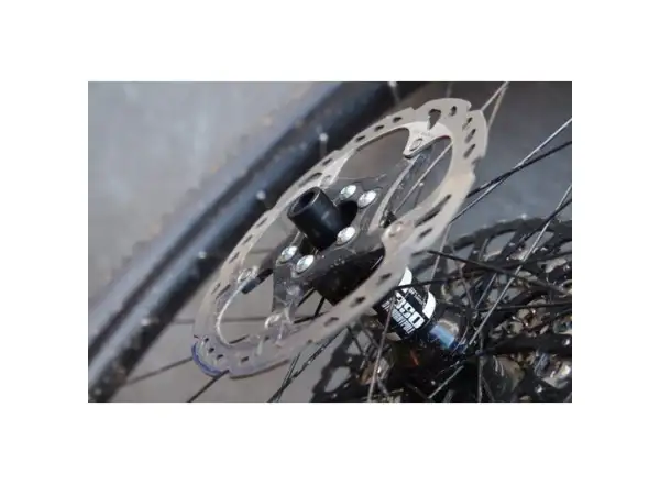 Wolf Tooth Boostinator DR Adapter für BOOST für DT Swiss Ratchet Hinterrad