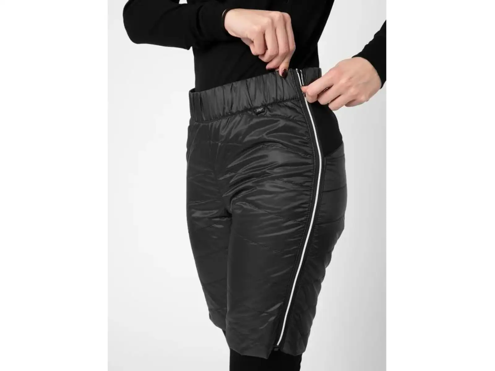 2117 of Sweden Dokkas Damen gefütterte Shorts Black