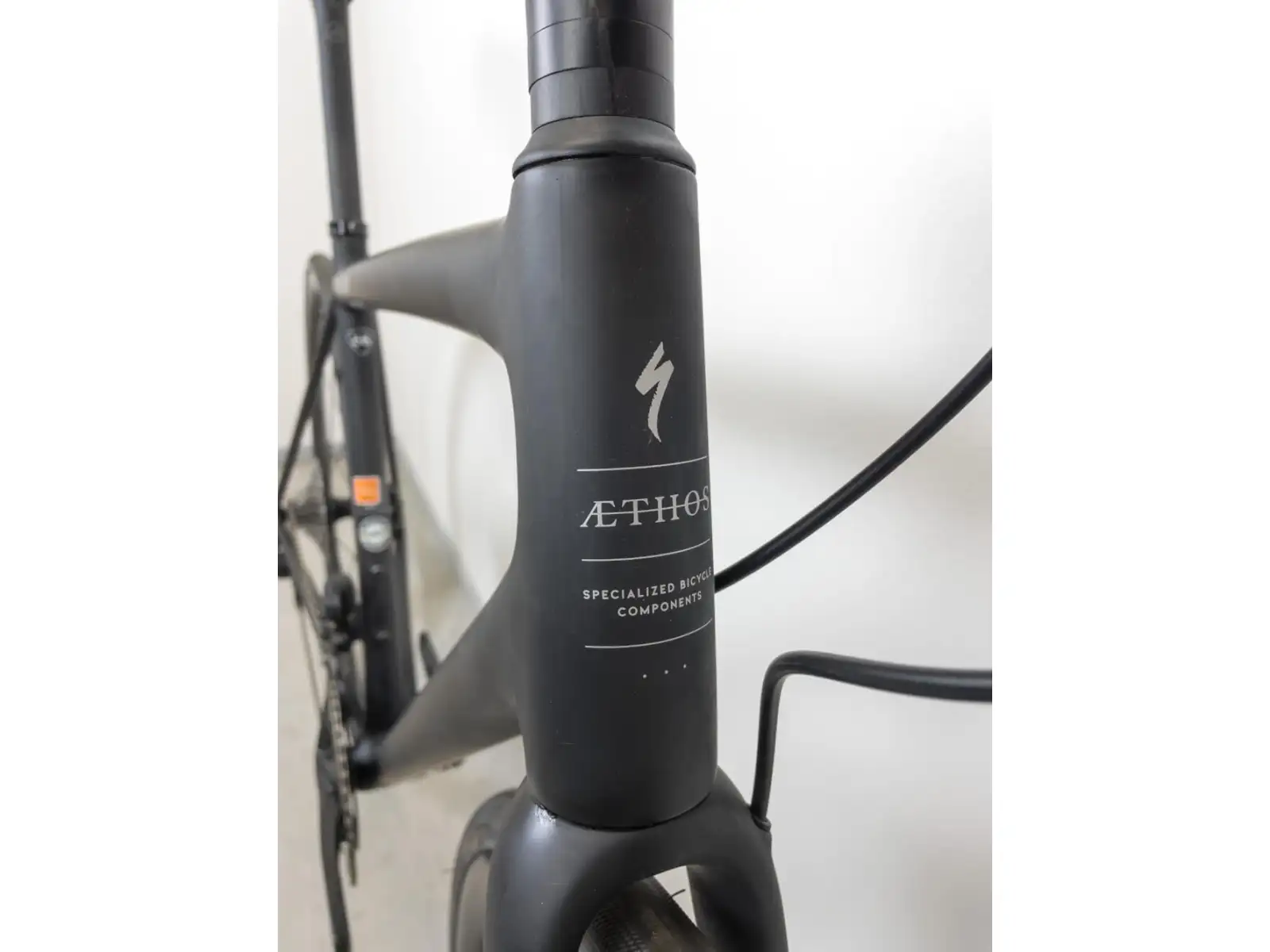 Specialized Aethos Comp Rival eTap AXS Satin Carbon Rennrad