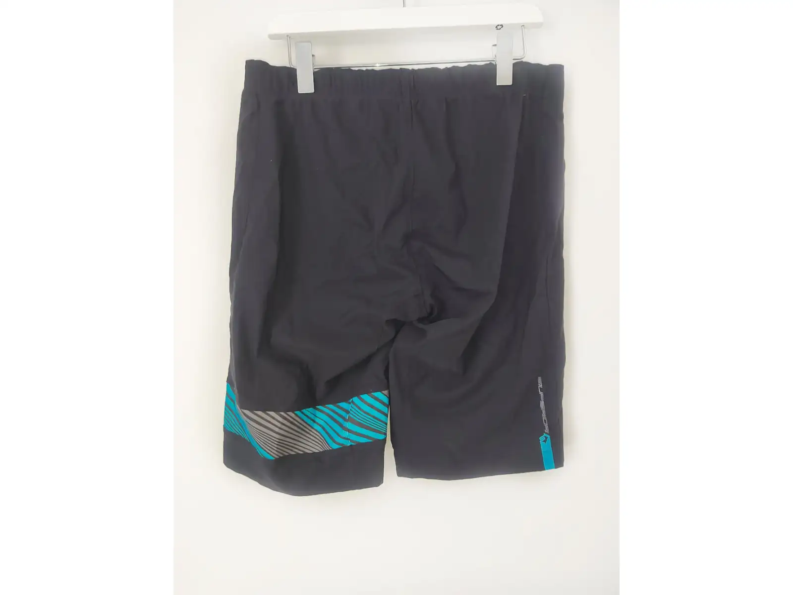 Superior Modo 017 Shorts Schwarz
