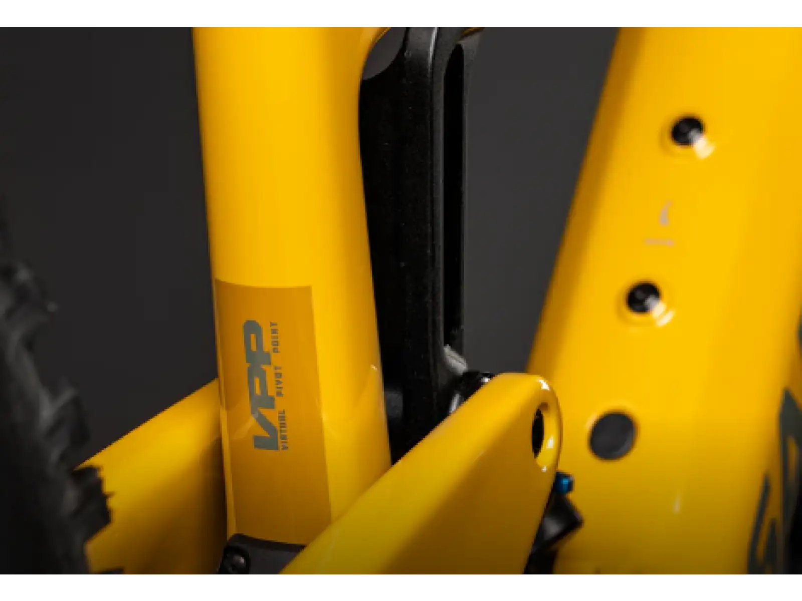 Santa Cruz E-Bike – Heckler SL 1 C 70 Vollfederung Gloss Mustard