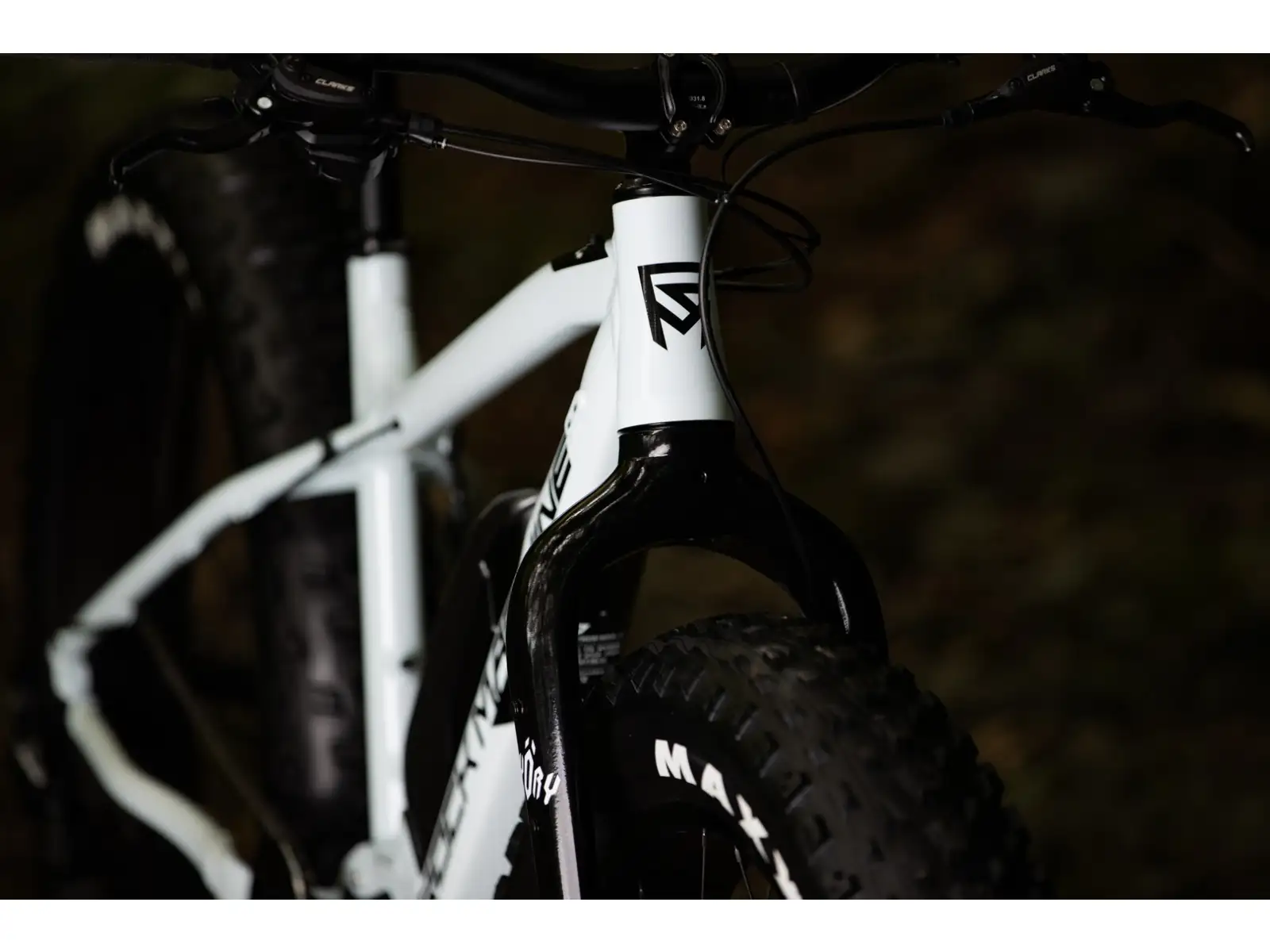 Rock Machine VYÖRY e50 S Fatbike E-Bike Gloss White/Black MUSTER