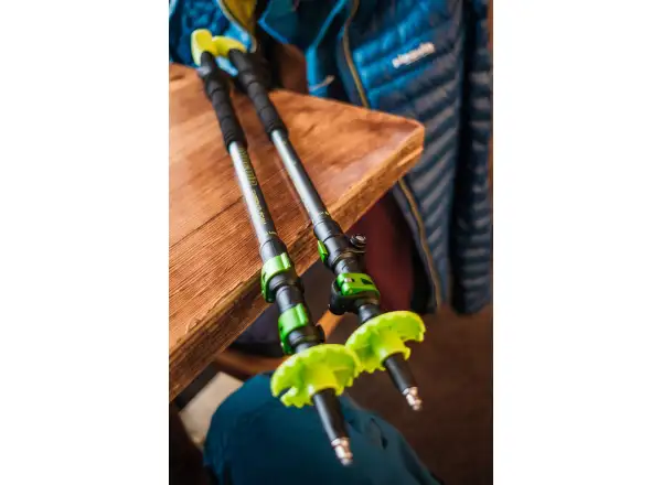 Pinguin Carbon FL Foam Wanderstöcke grün Größe 64 - 135 cm