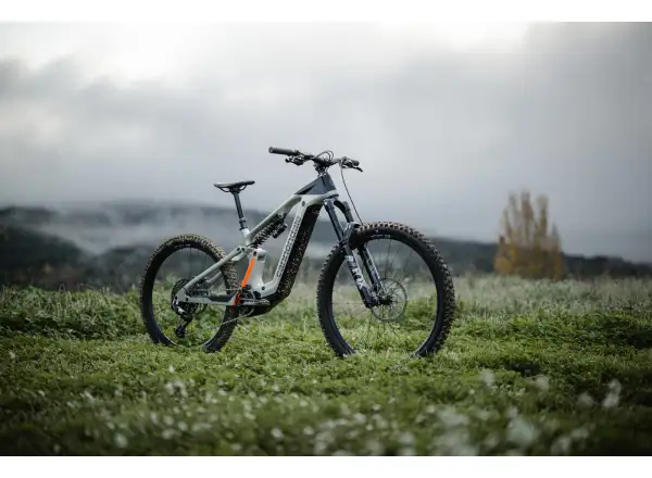 Cannondale Moterra Carbon LT 1 vollgefedertes E-Bike Tiger Shark