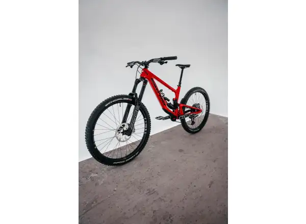 Nukeproof Giga Carbon Pro 297 T-GX Fahrrad Red