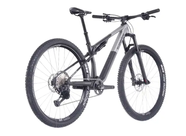 Superior Full‑Suspension Bike – XF 9.7 RC Matte Carbon/Smoke