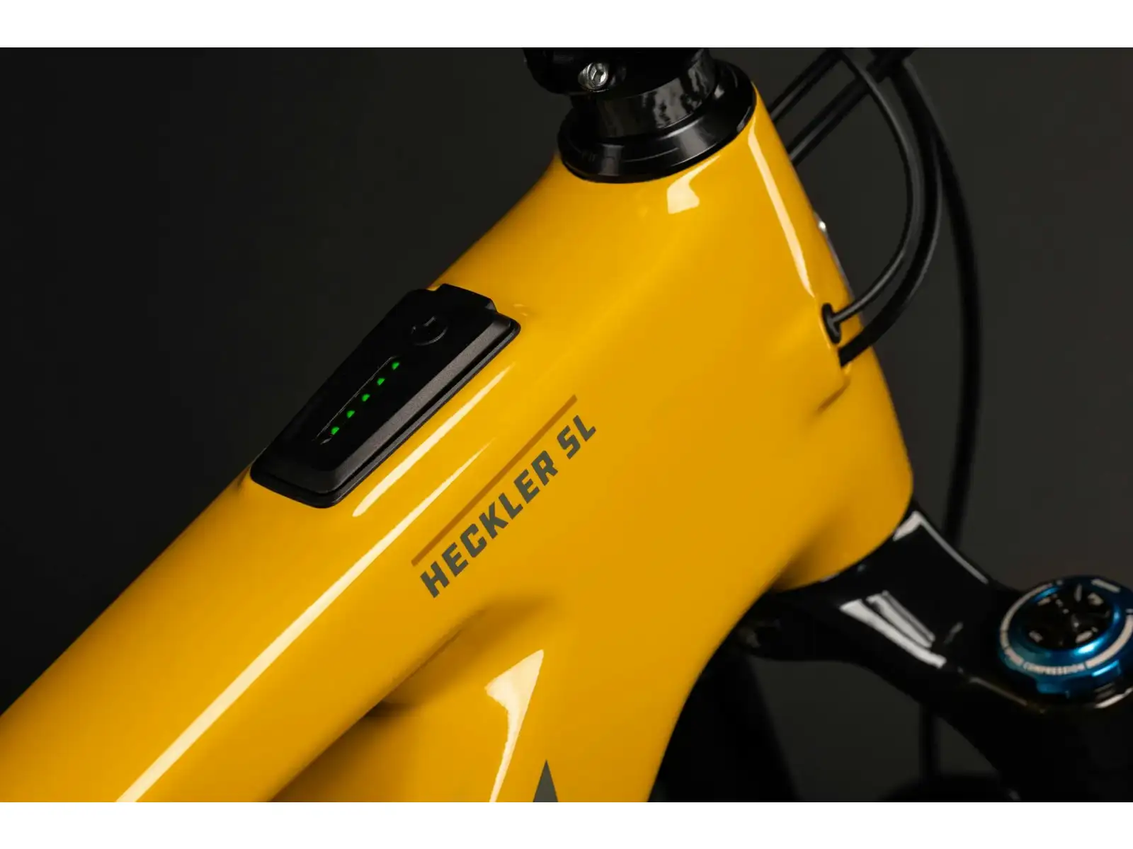 Santa Cruz Heckler SL 1 C Stout Vollgefedertes E-Bike Gloss Mustard Yellow