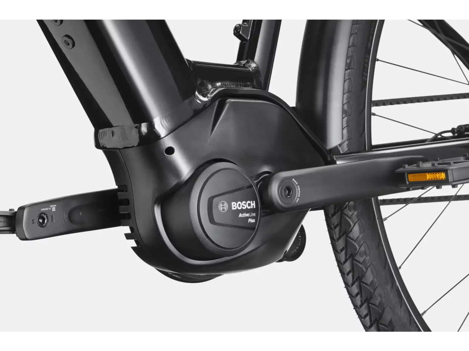 Cannondale Mavaro 4 Stadt-E-Bike Black