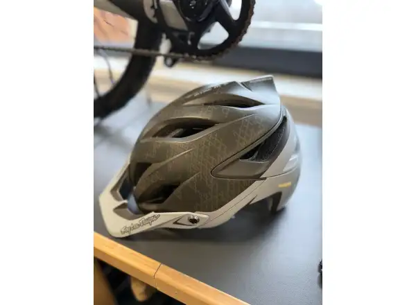 Troy Lee Designs A3 Halo Helm Camo