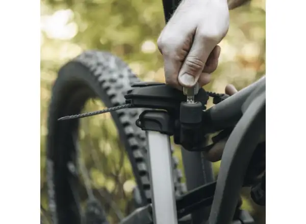 Thule Epos Fahrradträger für Anhängerkupplung für 3 Räder
