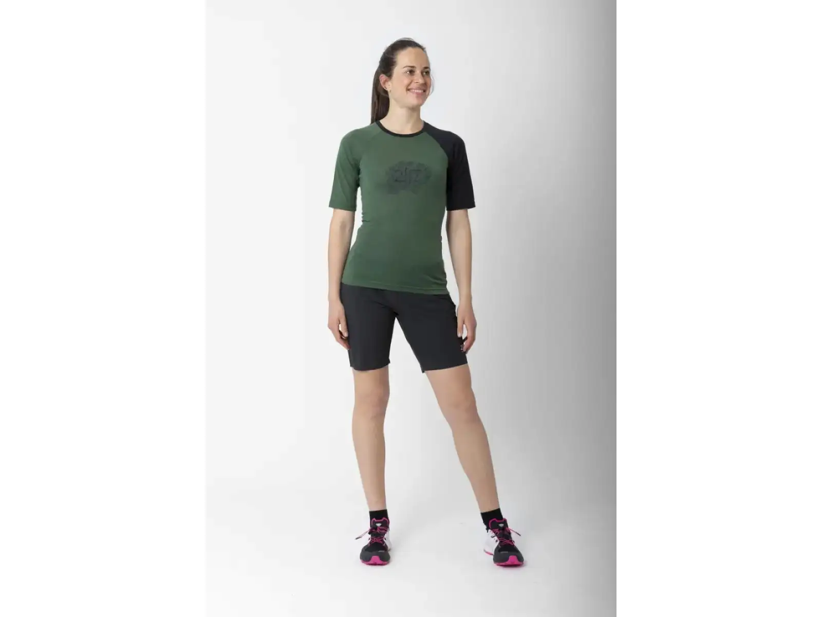 2117 Sohl Damen Shorts Black
