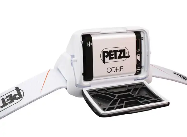 Petzl TIKKA CORE WHITE 2025 Stirnlampe weiß