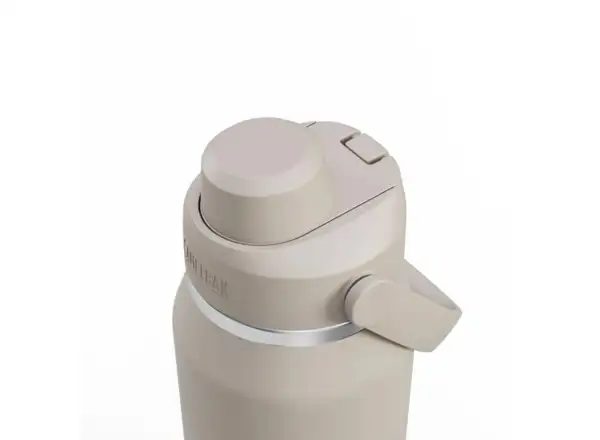 Fox x Camelbak Thrive Chug Vacuum Stainless Flasche 1 l Beige